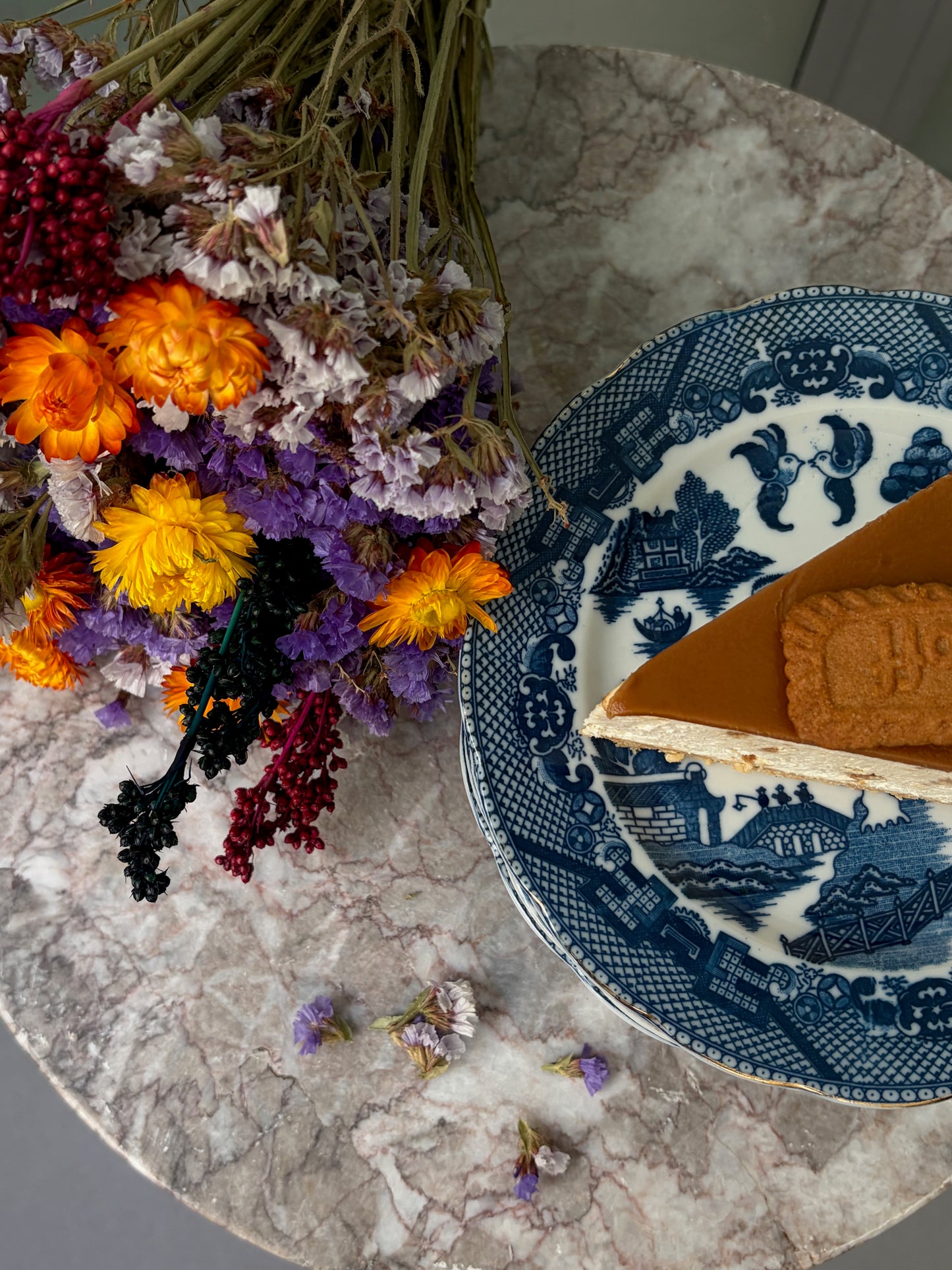 SERVICE 9 ASSIETTES VINTAGE | MOTIF SAULE BLEU