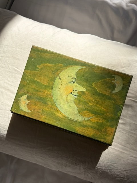 BOÎTE LUNE SOURIANTE VINTAGE 🌙