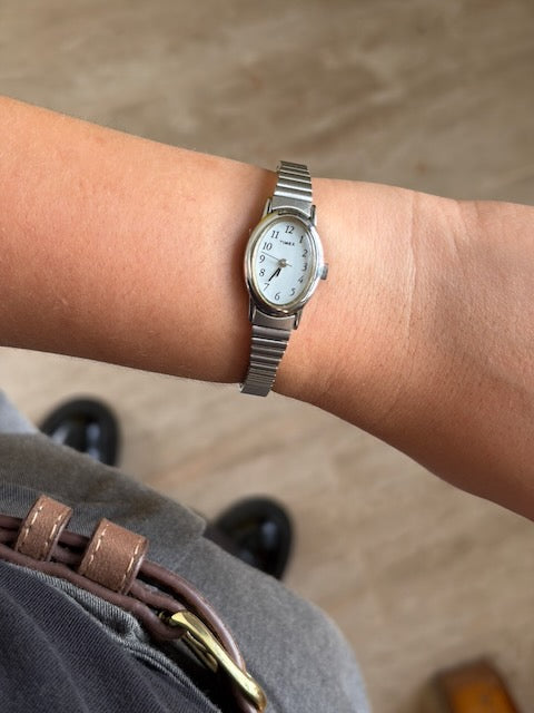 MONTRE TIMEX BRACELET ARGENTÉ VINTAGE