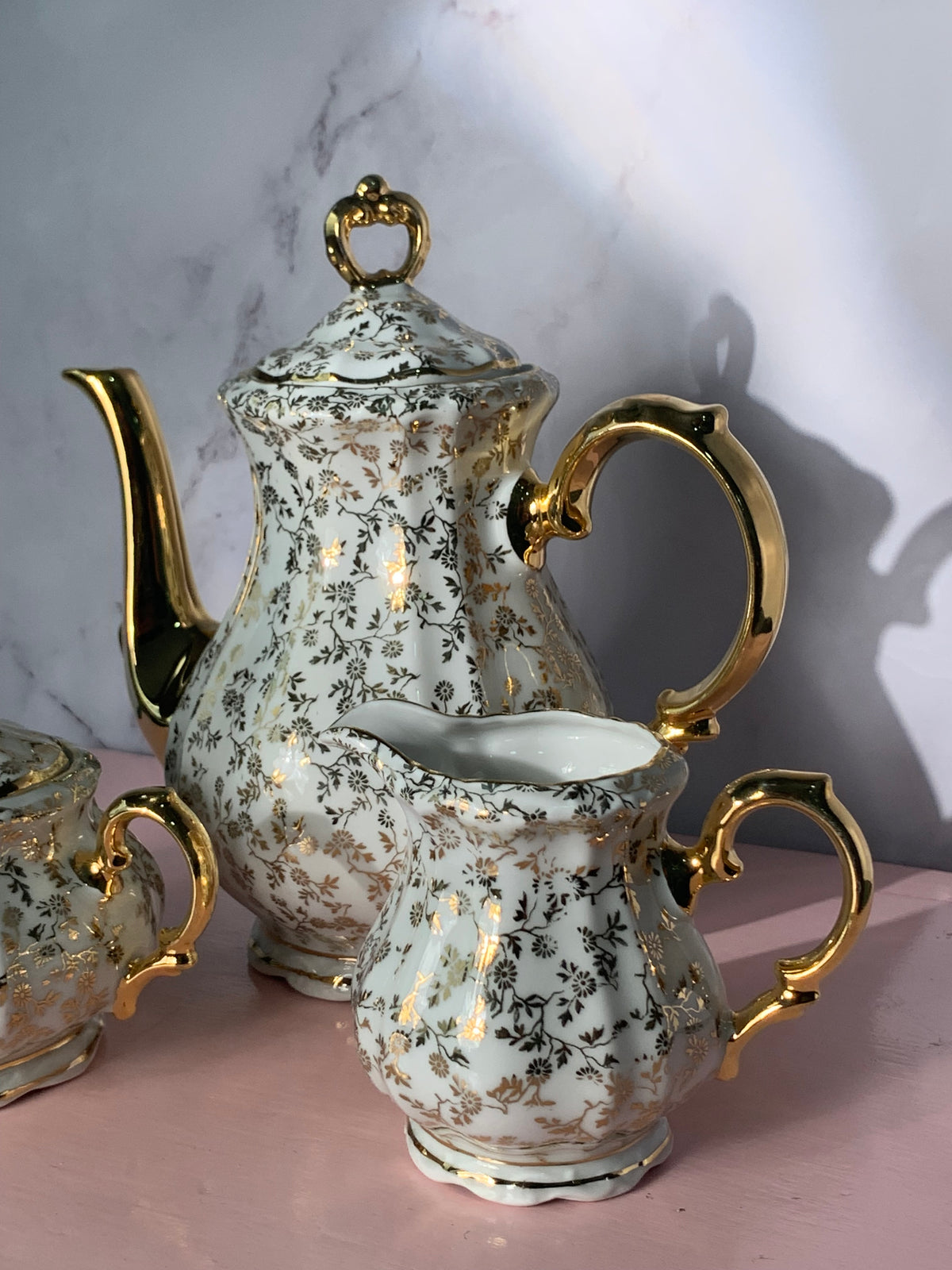 SERVICE À THÉ FLEURI DORÉ VINTAGE ✨