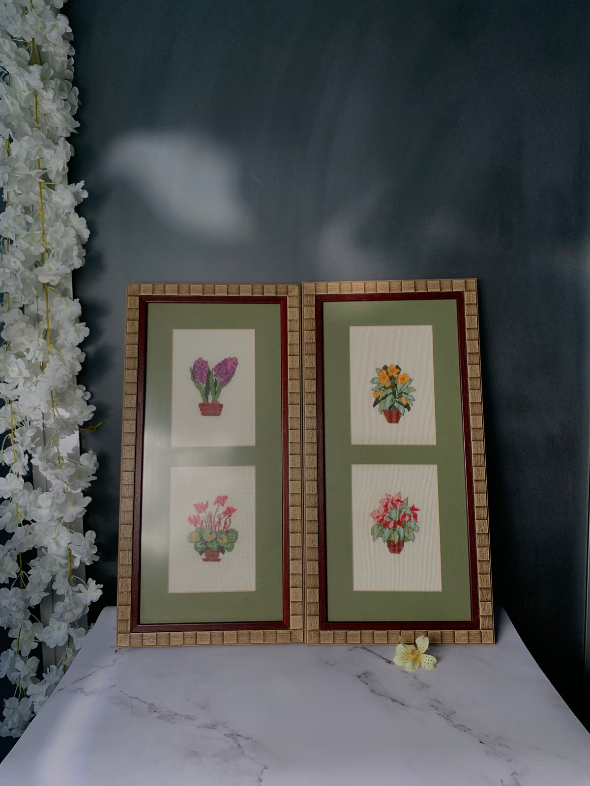 DUO CADRES BOTANIQUES BRODÉS VINTAGE 🌺