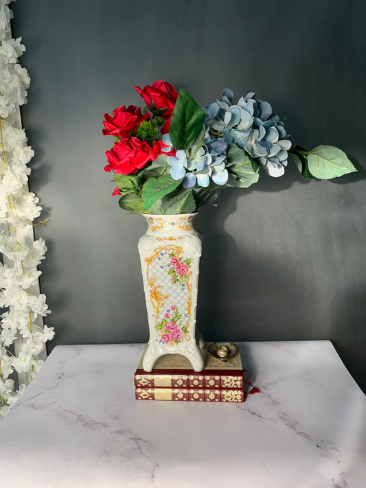 VASE ROSES PIEDS SCULPTÉS VINTAGE 🌹