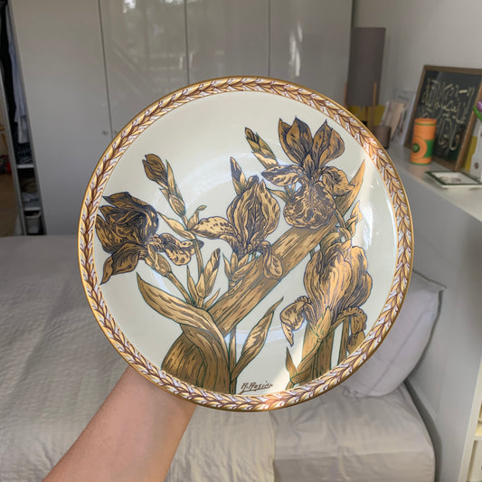 Assiette dorée en porcelaine de Limoges