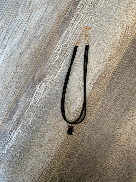 Collier noir