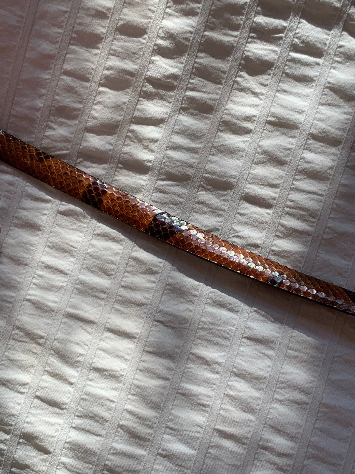 Ceinture fine en cuir