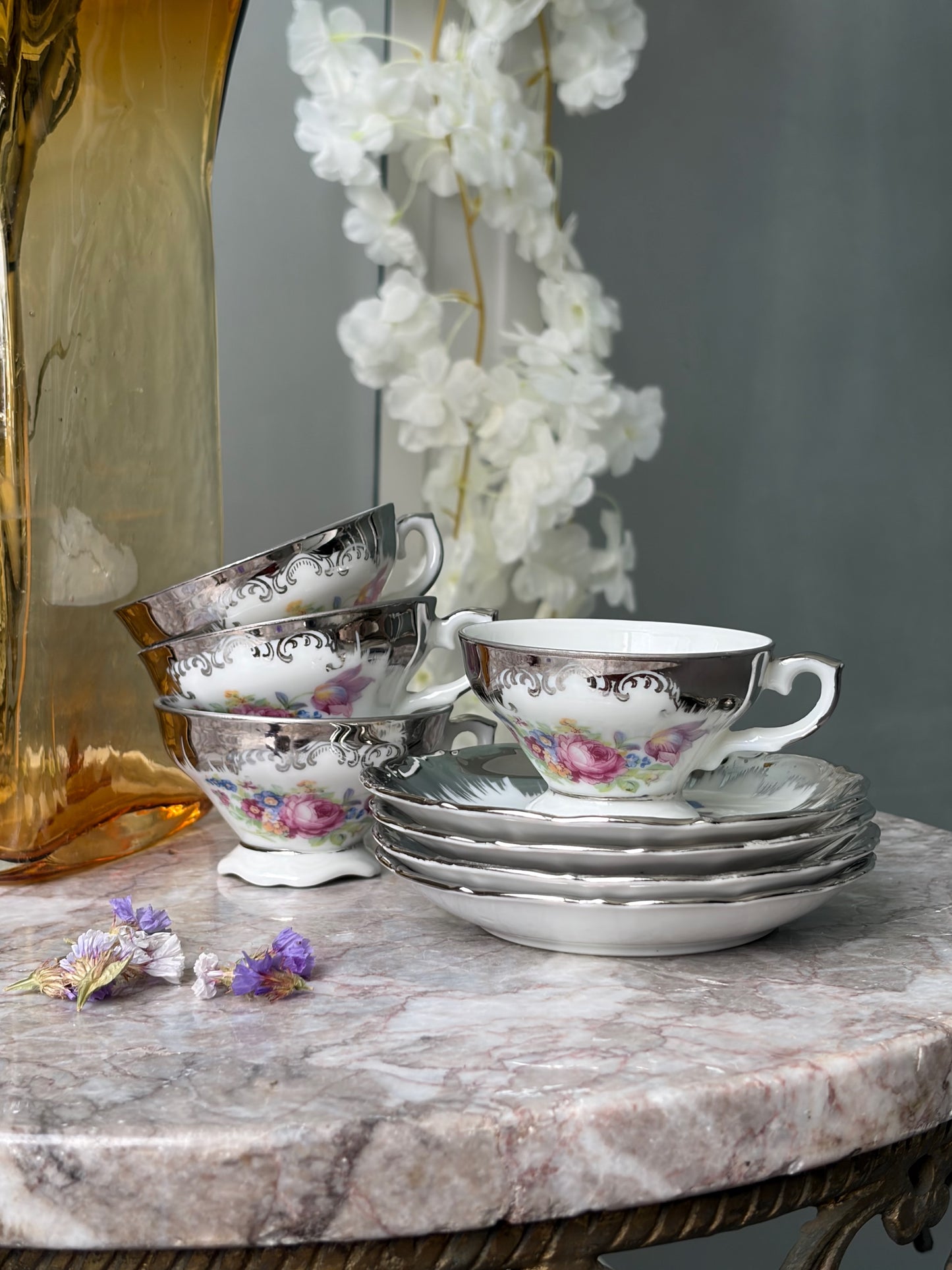 SET TASSES & SOUS-TASSES VINTAGE | ROSES ARGENTÉES