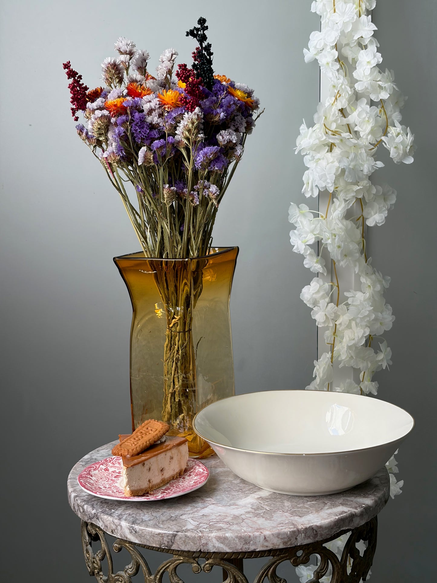 ASSIETTE CREUSE VINTAGE EN PORCELAINE CRÈME | LISERÉ DORÉ 🤍🥣