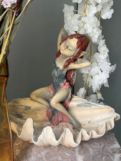 STATUETTE VINTAGE | FÉE SUR COQUILLAGE 🧚♀️🐚