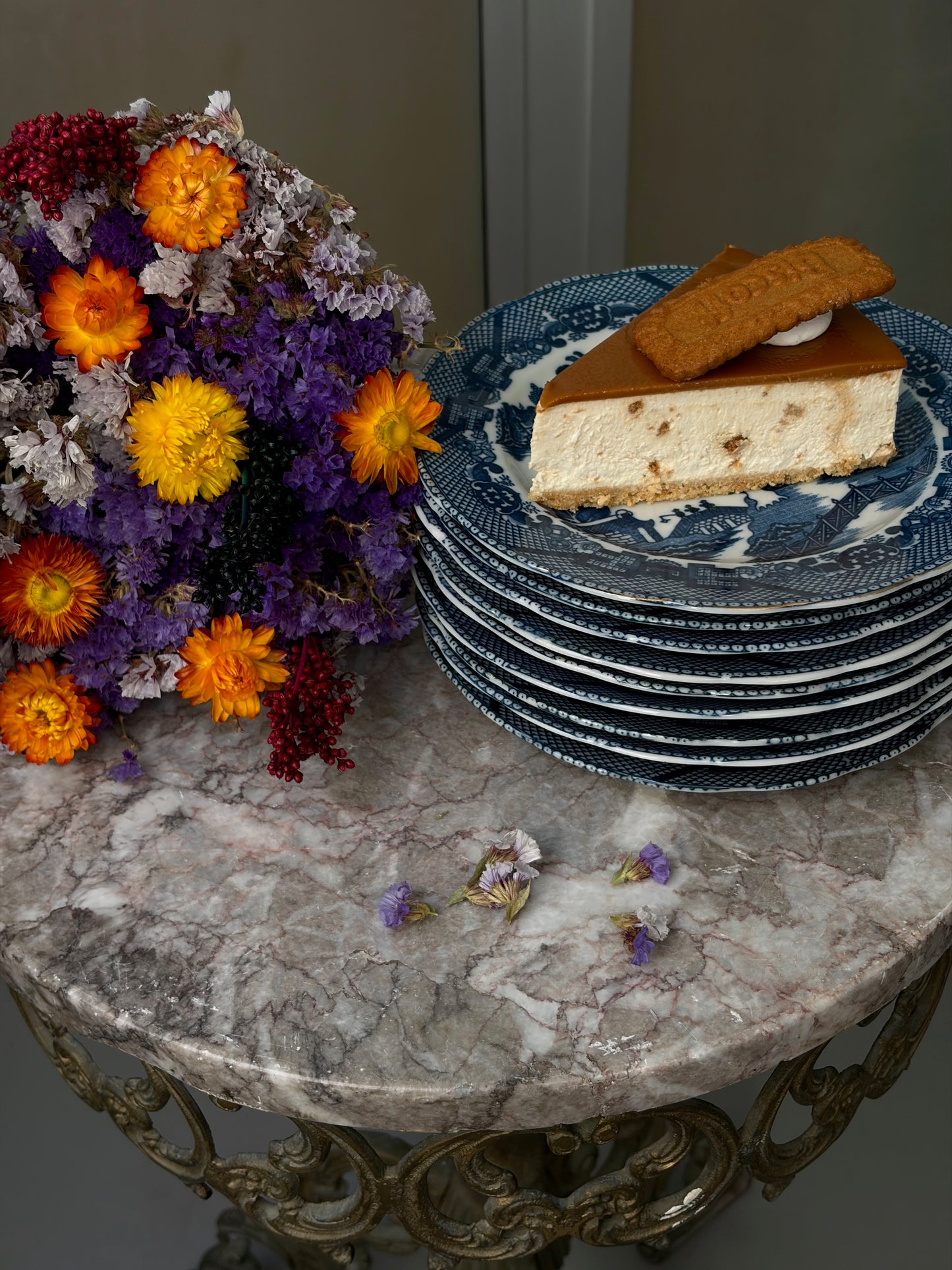 SERVICE 9 ASSIETTES VINTAGE | MOTIF SAULE BLEU