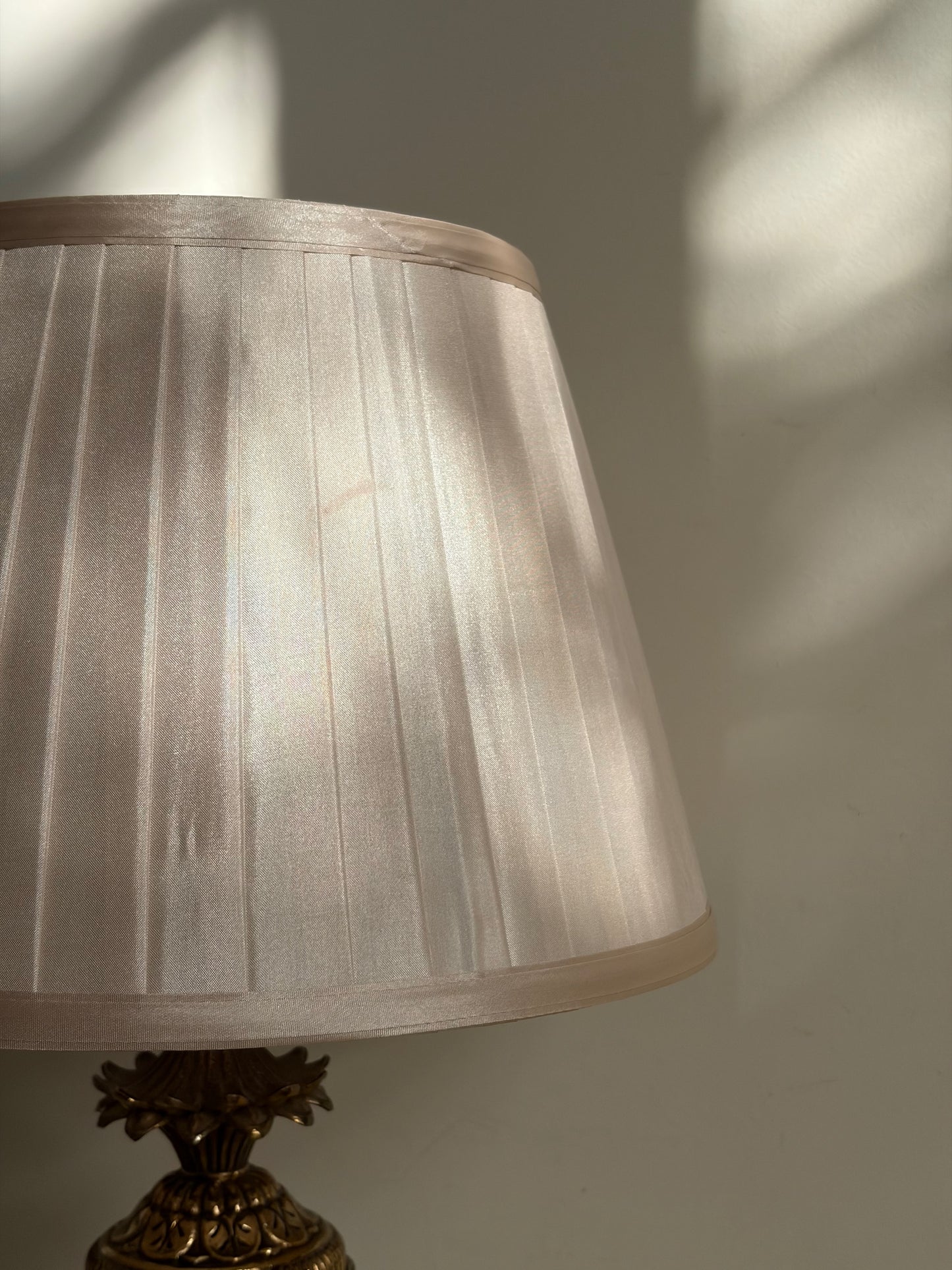 LAMPE GOLDEN PINK 🎀 BAROQUE VINTAGE | BRONZE DORÉ & PORCELAINE FLEURIE