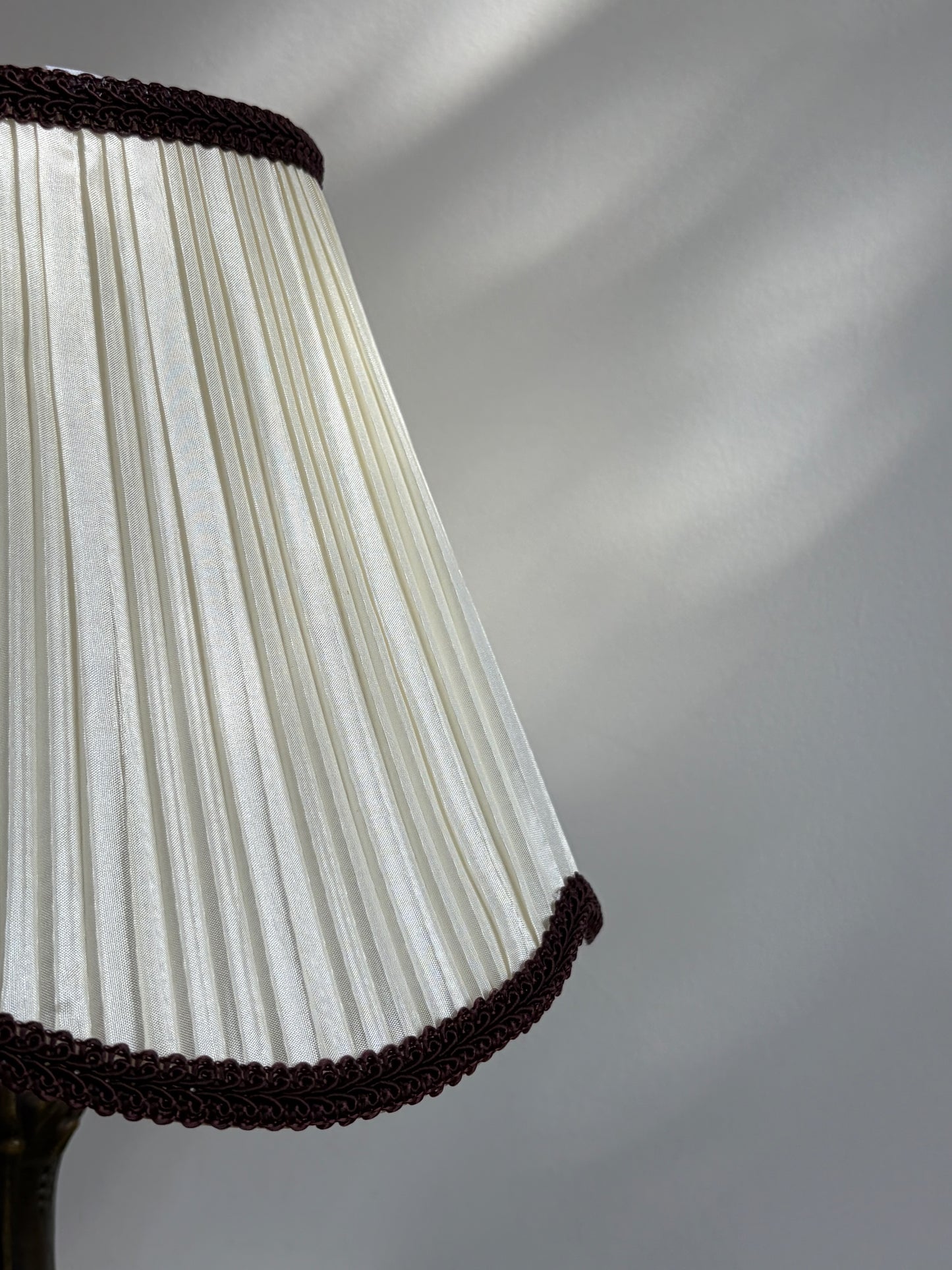 Lampe Vintage - La Belle Ténébreuse