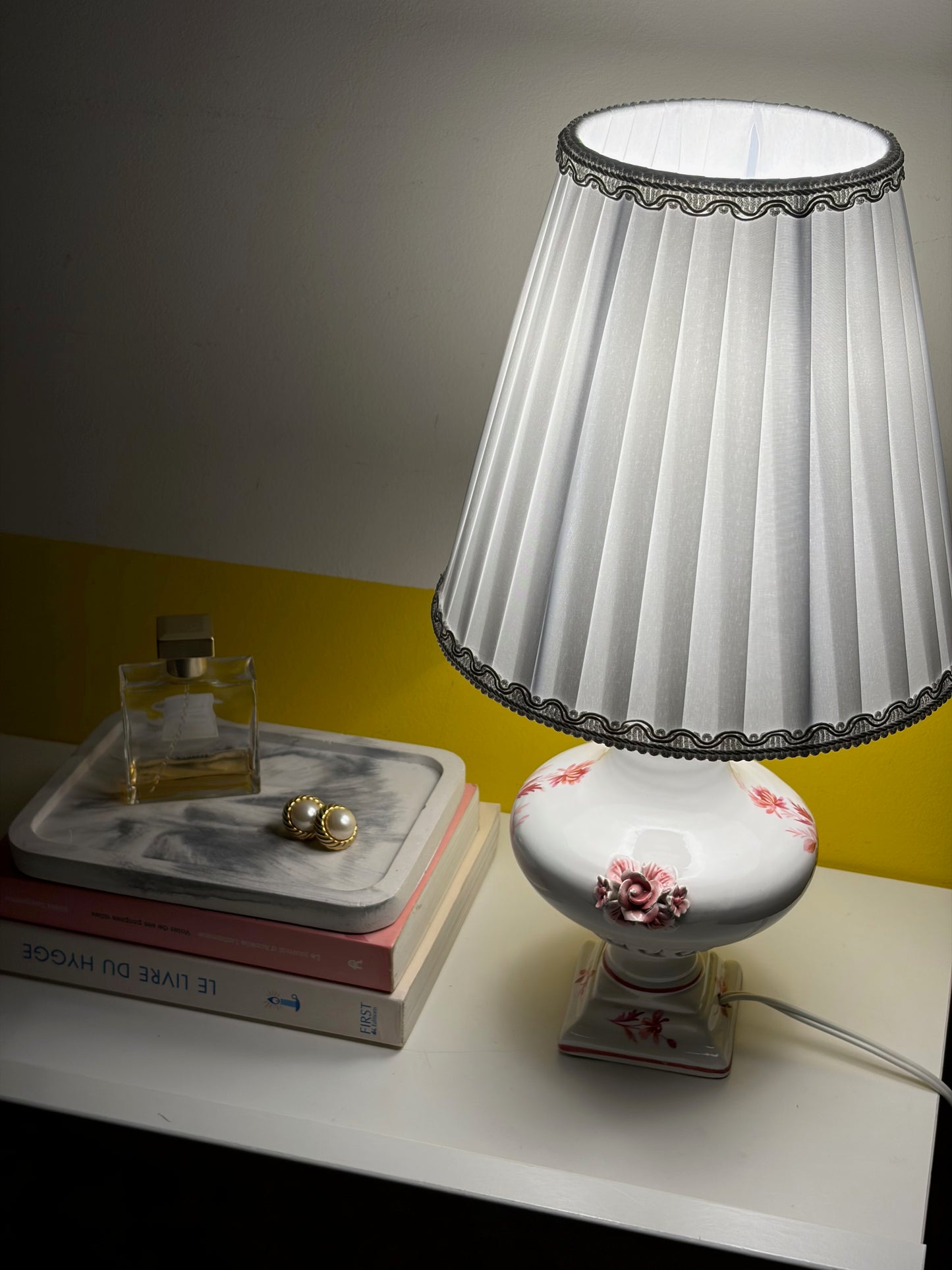 Lampe Porcelaine Fleurie