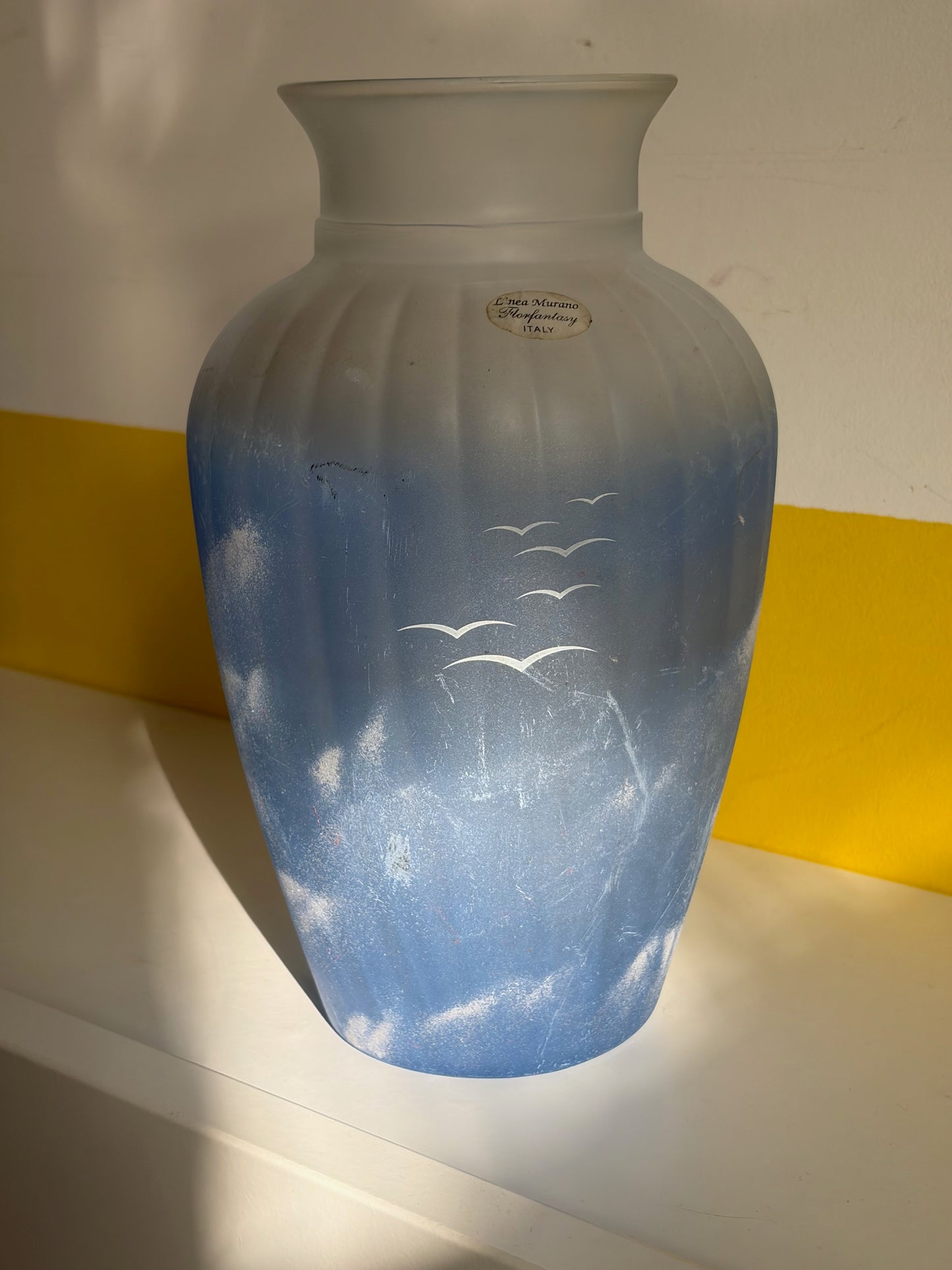 VASE BLEU CIEL CÔTELÉ | CÉRAMIQUE VINTAGE