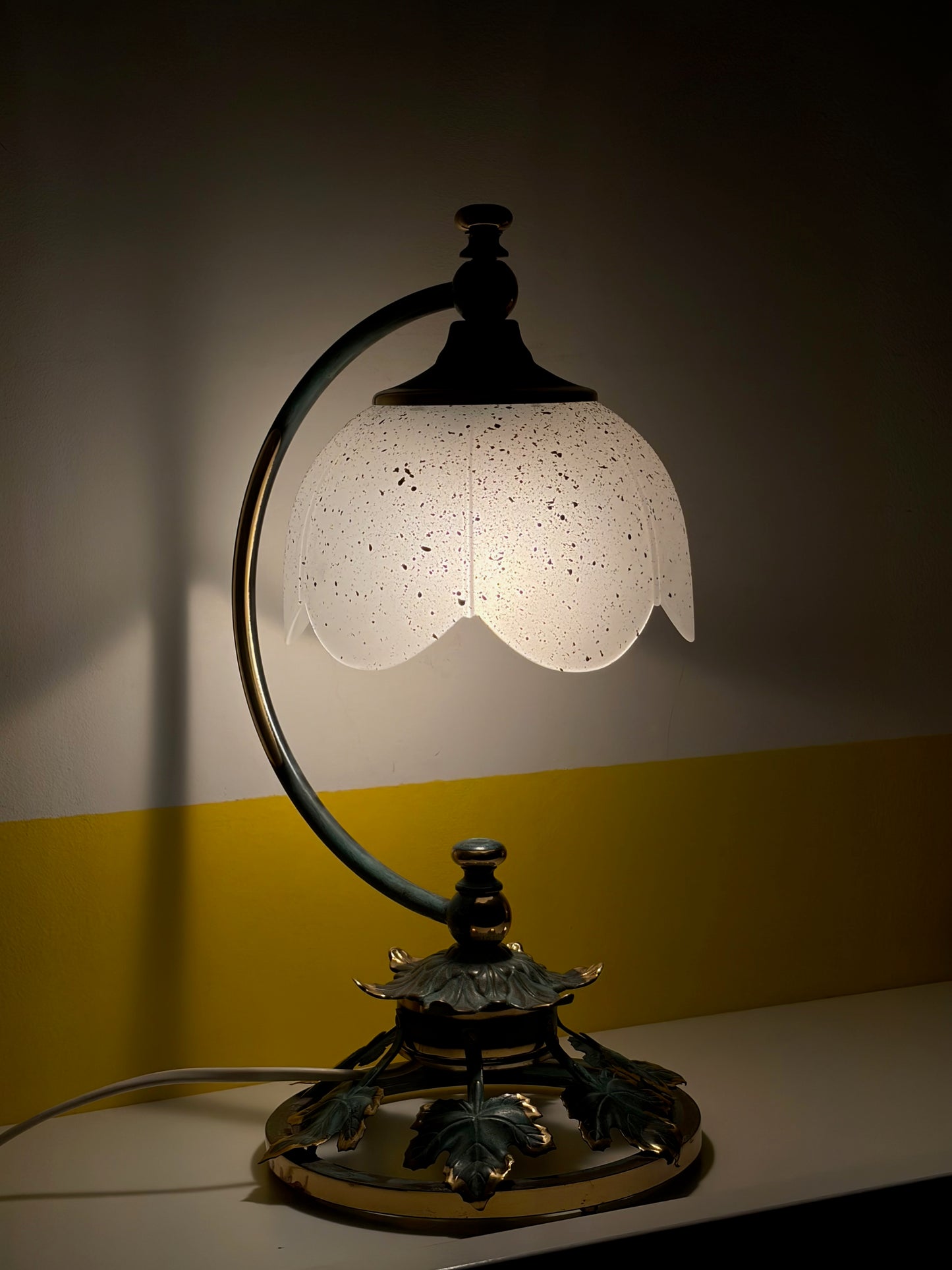 LAMPE BRAS ARQUÉ FEUILLES DE VIGNE TULIPE VERRE | ART NOUVEAU