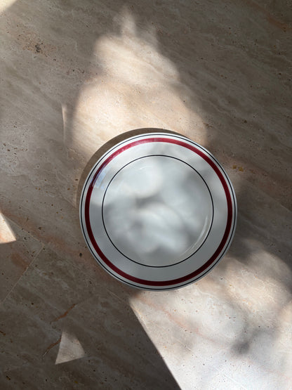 ASSIETTE PORCELAINE BLANCHE BANDE BORDEAUX