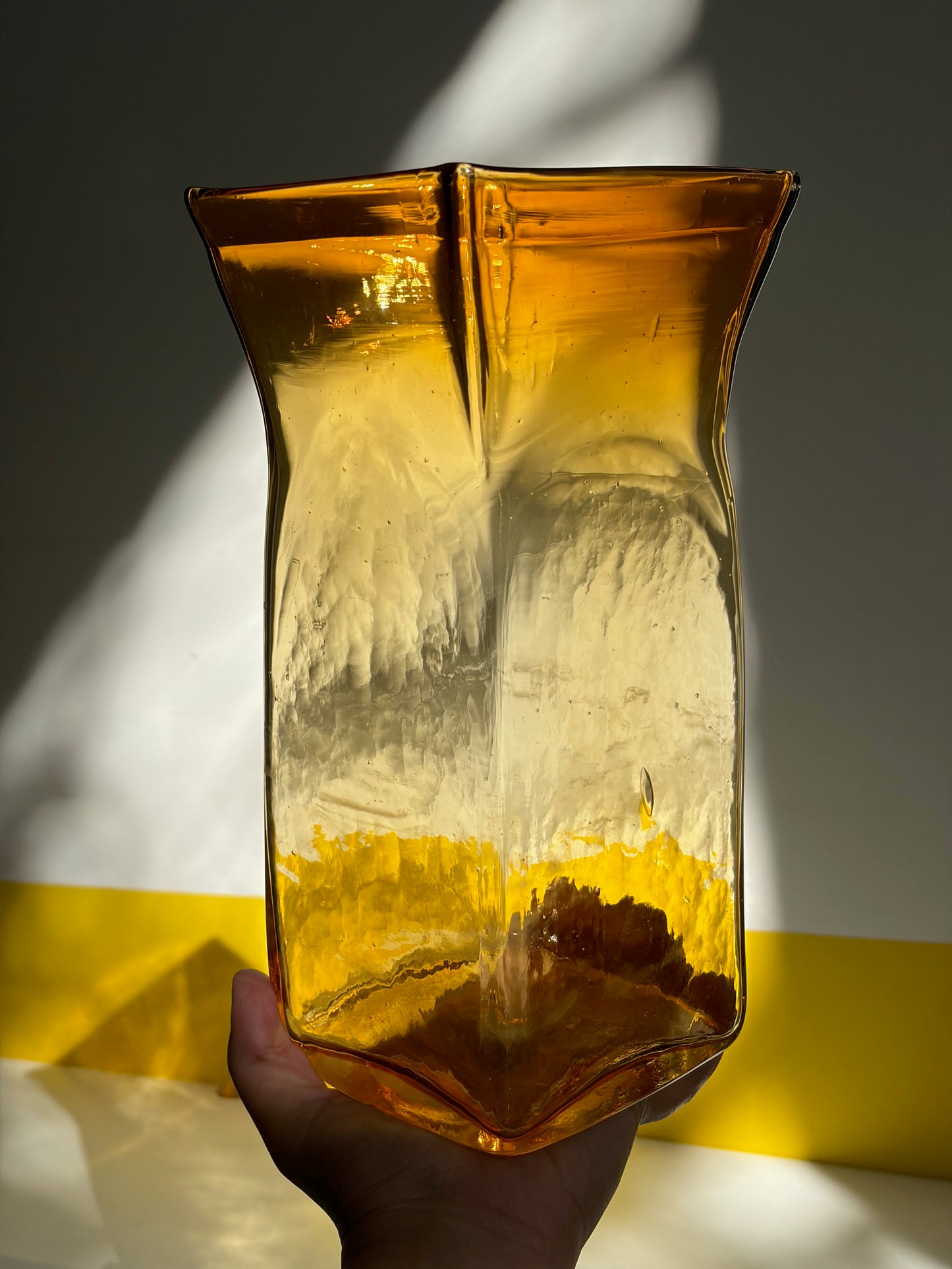 VASE VERRE AMBRÉ CARRÉ 💛☀️