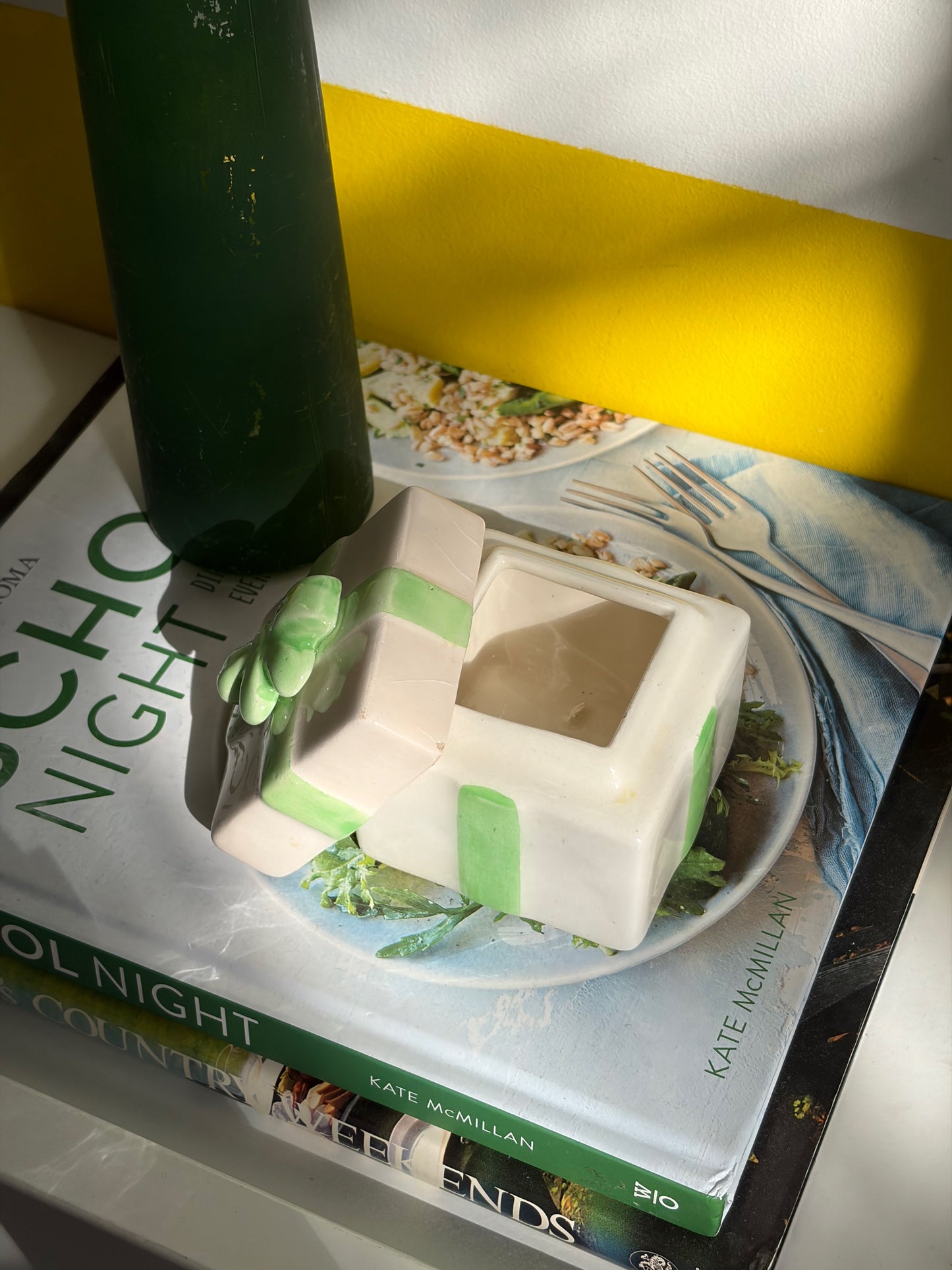 BOÎTE CÉRAMIQUE PAQUET CADEAU BLANC & VERT