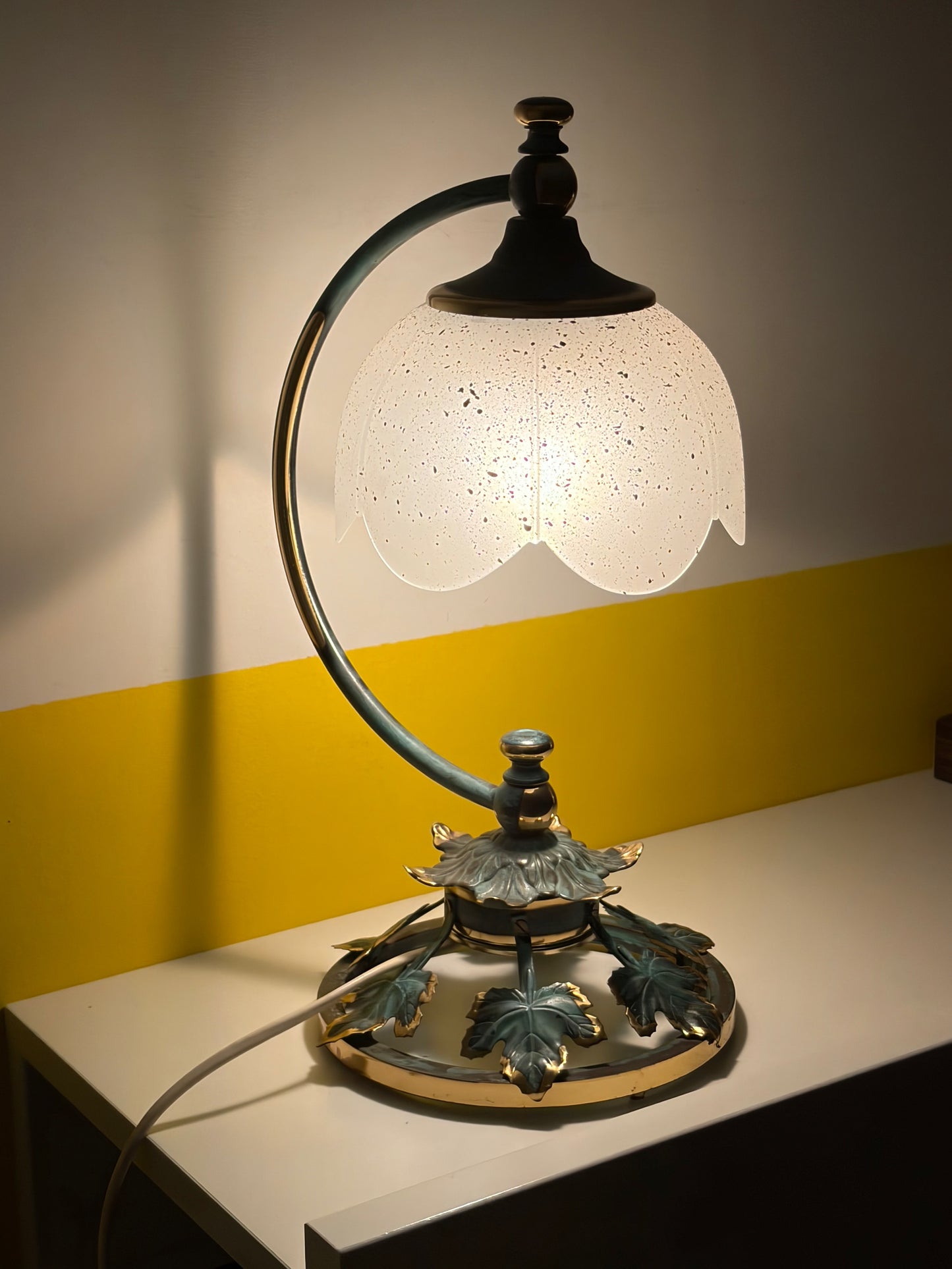 LAMPE BRAS ARQUÉ FEUILLES DE VIGNE TULIPE VERRE | ART NOUVEAU