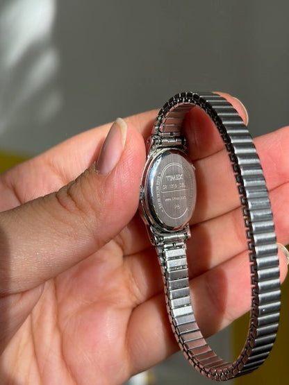 MONTRE TIMEX BRACELET ARGENTÉ VINTAGE