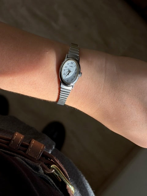 MONTRE TIMEX BRACELET ARGENTÉ VINTAGE