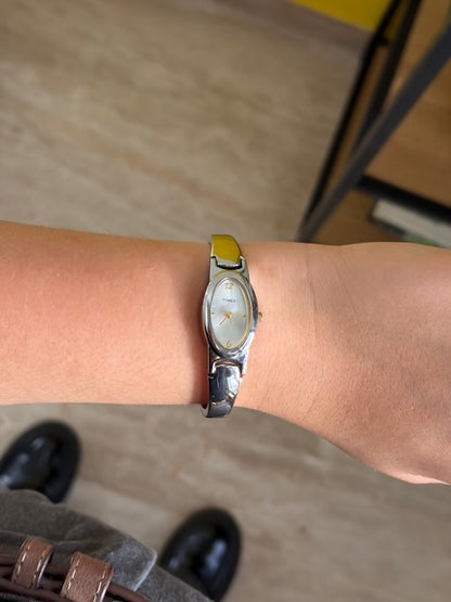 MONTRE TIMEX MANCHETTE ARGENTÉE VINTAGE