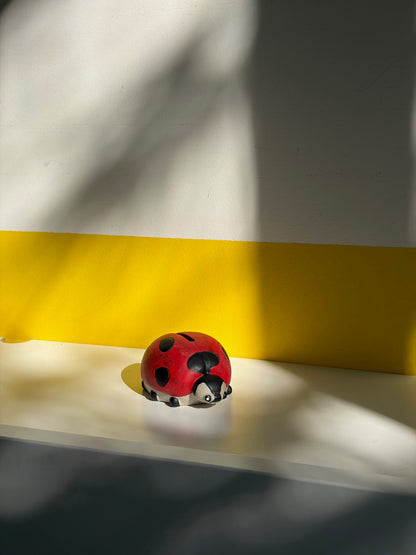 TIRELIRE COCCINELLE EN ARGILE PEINTE | VINTAGE 🐞