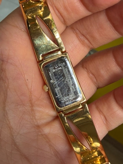 MONTRE BULOVA STRASS DORÉE VINTAGE 💎