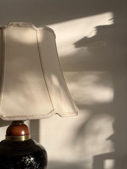 LAMPE POTICHE NOIRE ABAT-JOUR FESTONNÉ VINTAGE 🖤