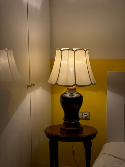 LAMPE POTICHE NOIRE ABAT-JOUR FESTONNÉ VINTAGE 🖤