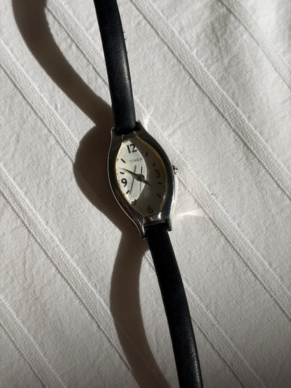 MONTRE TIMEX BRACELET CUIR NOIR VINTAGE