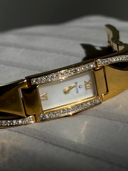 MONTRE BULOVA STRASS DORÉE VINTAGE 💎