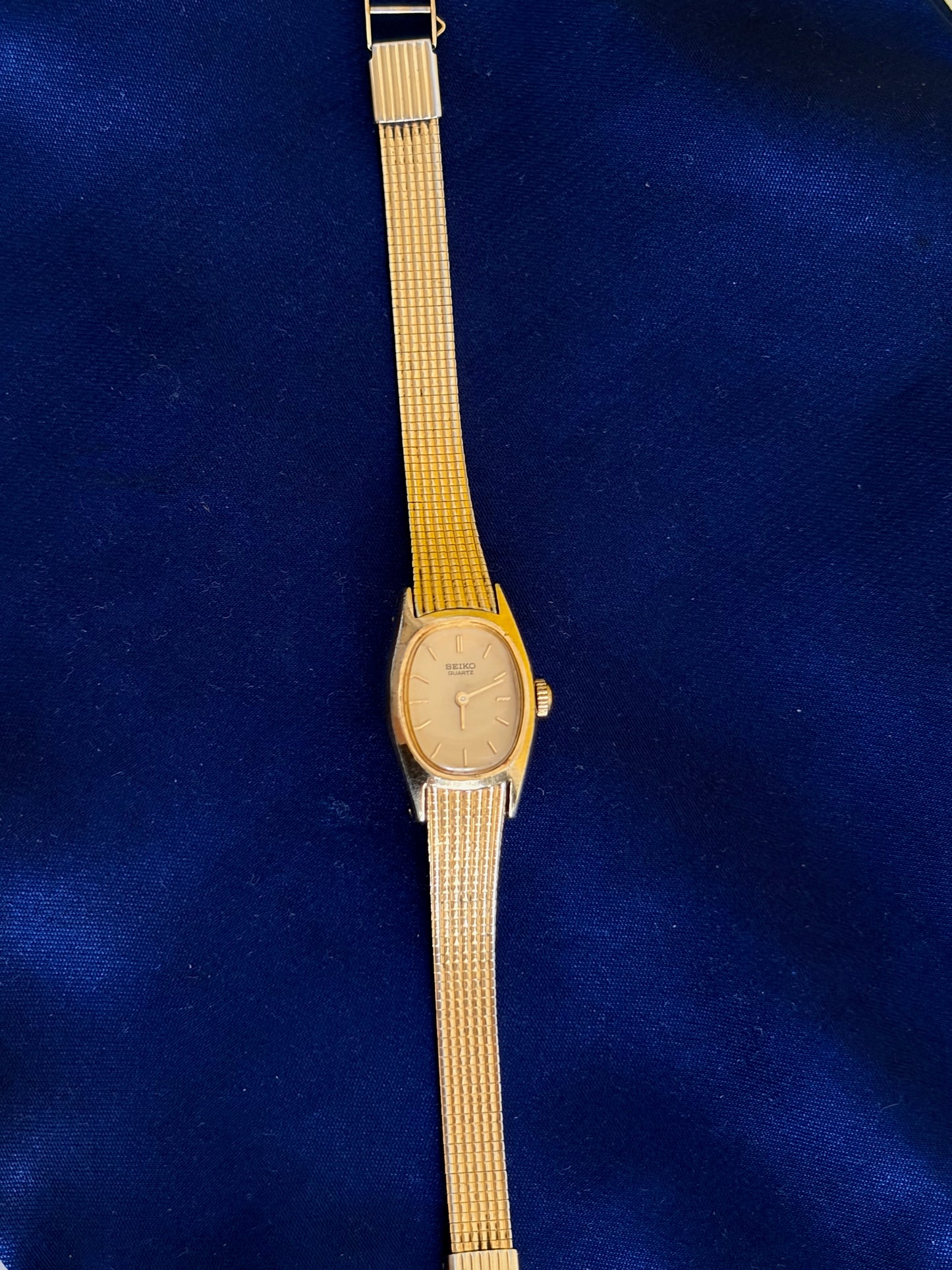 MONTRE SEIKO QUARTZ DORÉE BRACELET MILANAIS | VINTAGE ⌚✨