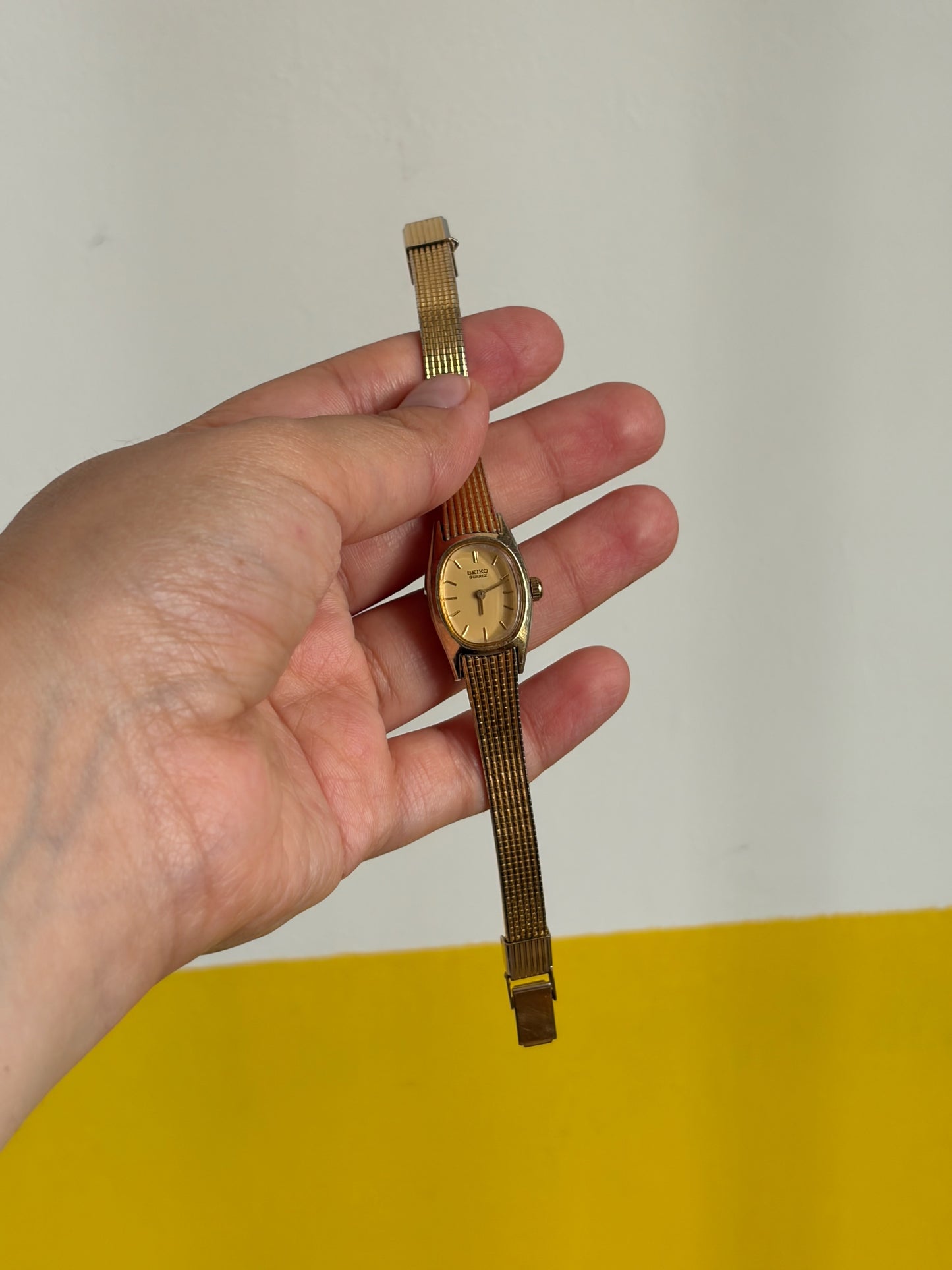 MONTRE SEIKO QUARTZ DORÉE BRACELET MILANAIS | VINTAGE ⌚✨