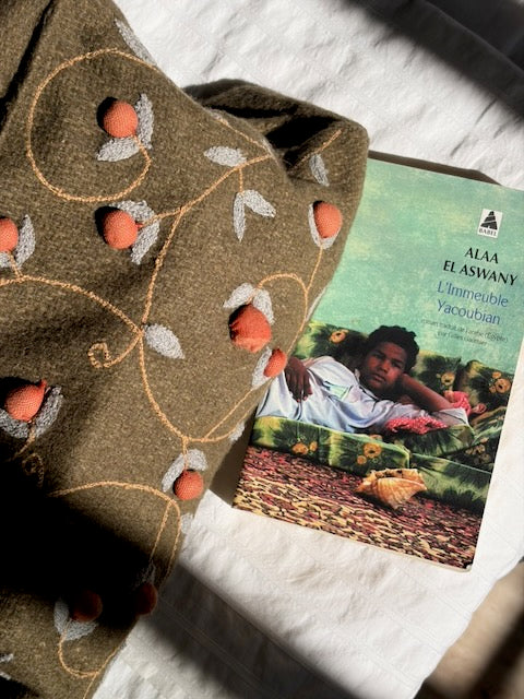 SAC BRODÉ FLEURS KAKI