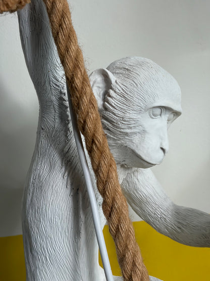 LAMPE SINGE RÉSINE BLANCHE CORDE SUSPENDUE | VINTAGE 🐒✨
