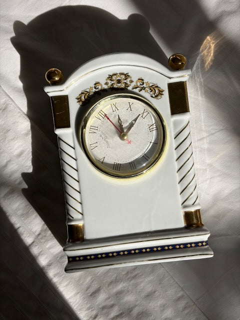 HORLOGE DE TABLE PORCELAINE DORÉE 🕰️