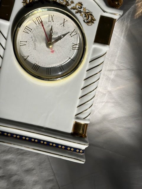 HORLOGE DE TABLE PORCELAINE DORÉE 🕰️