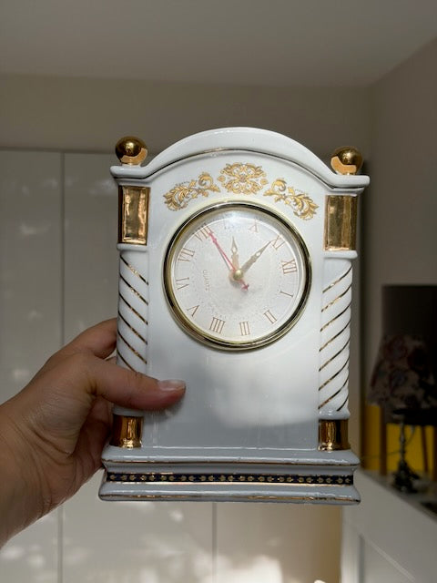 HORLOGE DE TABLE PORCELAINE DORÉE 🕰️