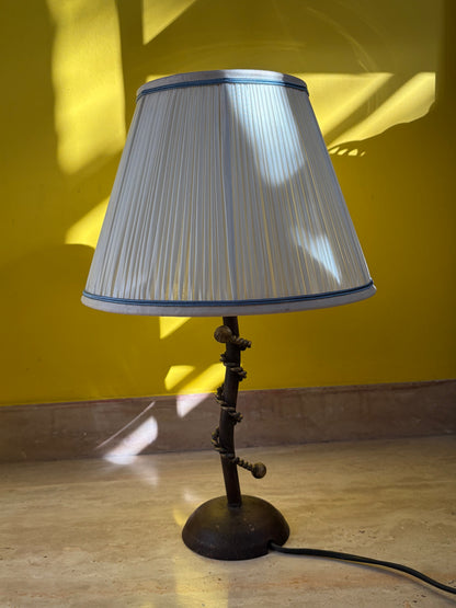 LAMPE DE TABLE FER TORSADÉ ABAT-JOUR PLISSÉ | VINTAGE