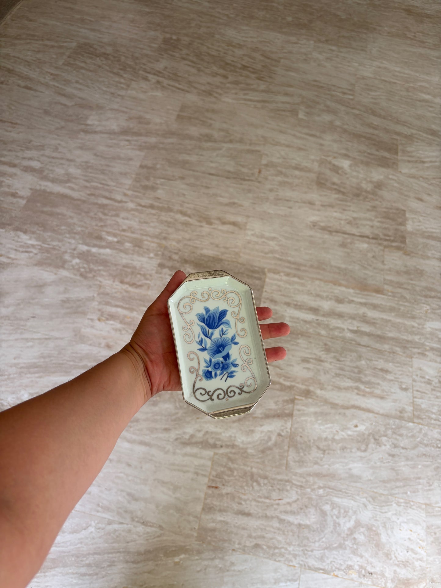 PETIT VIDE-POCHE PORCELAINE OCTOGONAL FLEURS BLEUES & OR | VINTAGE