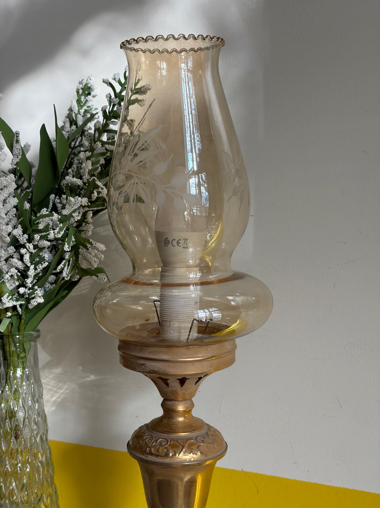 PAIRE DE LAMPES VINTAGE "Lueur Dorée"