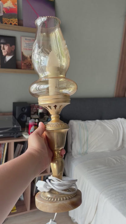 PAIRE DE LAMPES VINTAGE "Lueur Dorée"