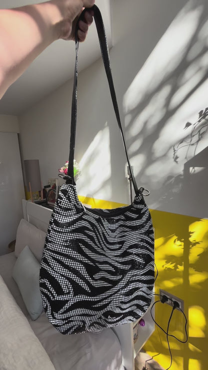 Sac épaule zébré sequins Y2K