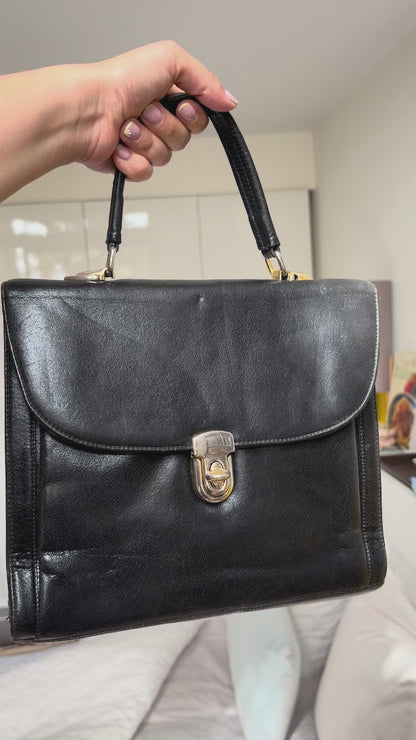 SAC À MAIN CUIR NOIR VINTAGE | FERMOIR DORÉ